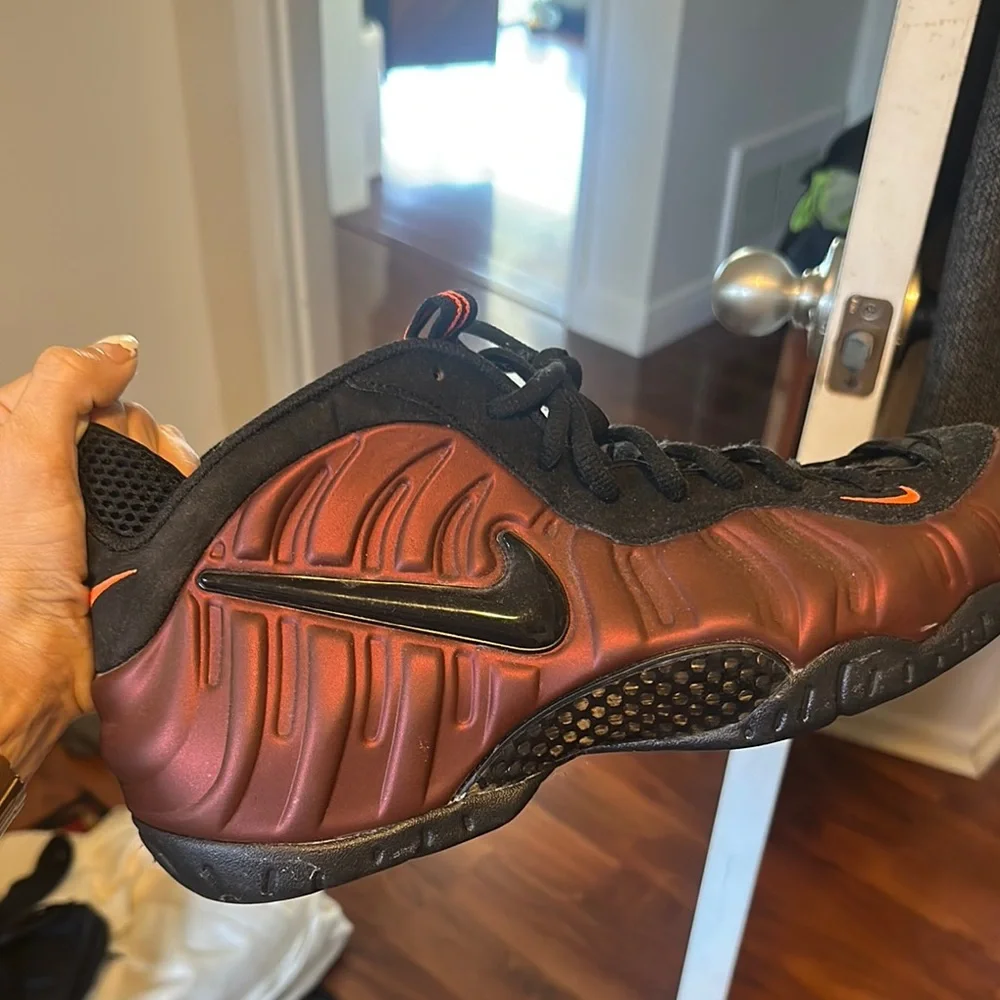 Men’s nike foamposite size 14 - Picture 2 of 5